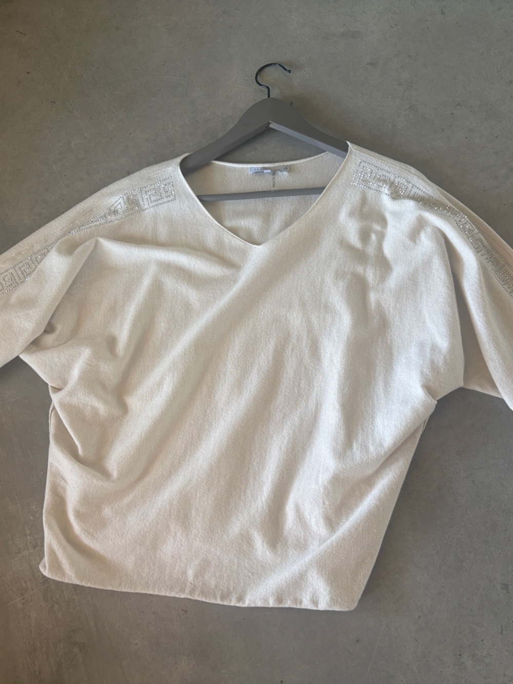 Tempo Paris Cream V-Neck Women's Top with Embellished Shoulders